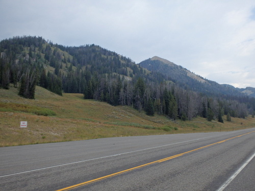 GDMBR: Looking northeast while still climbing US 26/287.